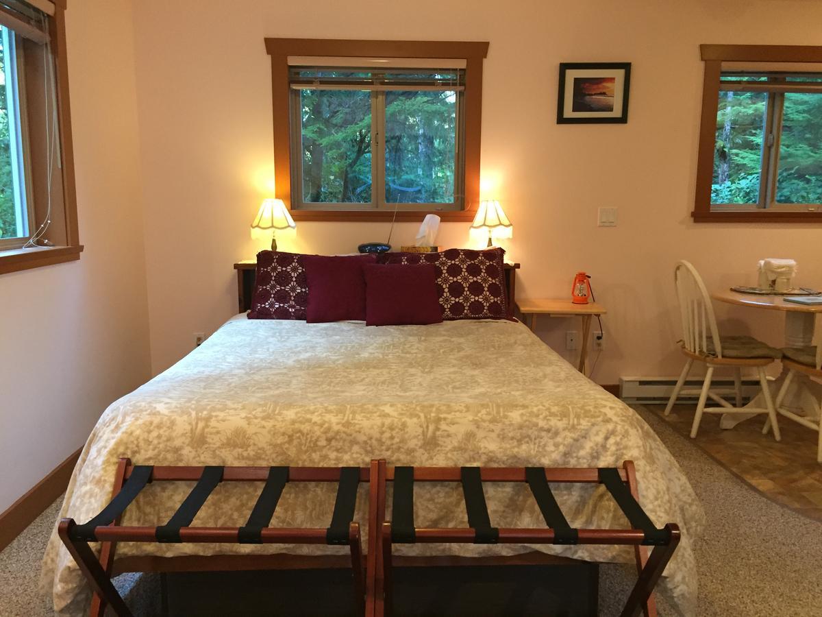 Summerhill Guest House 토피노 외부 사진
